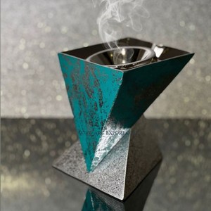 Quemador de incienso de forma redonda de latón metálico superventas con soporte de diseño de hojas quemador de Bakhoor de Metal chapado en oro para la venta - Product Image 4