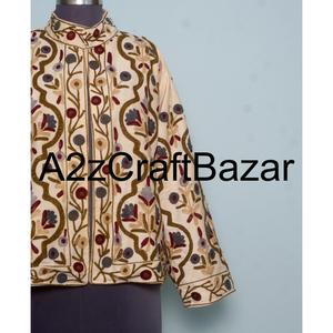 Veste en velours matelassée faite à la main pour femmes, best-seller, avec broderie florale, pour les vêtements ethniques, l'hiver et les occasions festives - Product Image 3