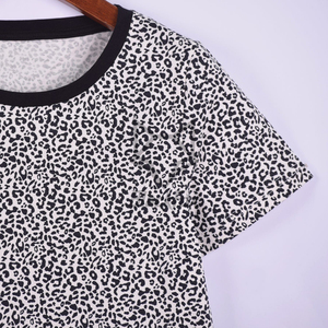 Camiseta de manga corta de algodón 100% para mujer, cuello redondo, estilo informal, ecológica, la mejor calidad, impresión Digital al por mayor - Product Image 2