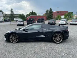 Chevrolet Corvette Sedan 2024 d'occasion, conduite à gauche, sièges en cuir, pneus R19, transmission automatique - Product Image 4