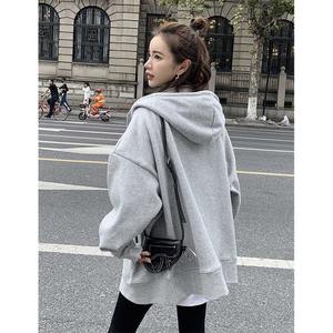 Vente en gros Fashion Crop Hoodies Vêtements pour femmes Printemps Sweat à capuche à manches longues pour femmes logo - Product Image 1