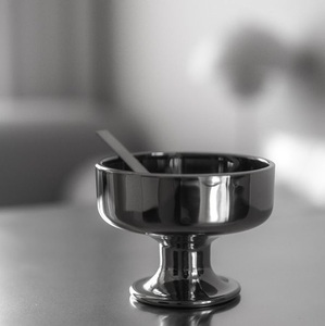 Recipiente congelador de helados de acero inoxidable para helados caseros y yogurt congelado con tapa hermética - Product Image 3