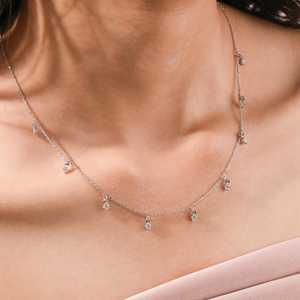 Collar con Colgante de Diamante de Laboratorio de Nueve Redondos de 0.90 Quilates, Joyería de Lujo de Oro Sólido para Bodas y Colección de Regalos Premium - Product Image 6