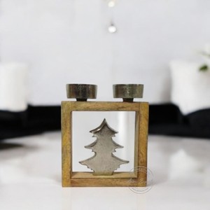 Elegant Wooden Reindeer Candle <b>Holder</b> with Silver Antlers Perfect for Holiday Decor and Cozy Winter Ambiance - Product Image 2