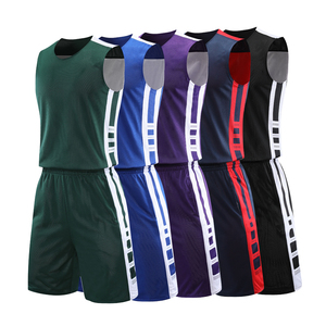 Maillot de basket-ball réversible en polyester 100% personnalisable pour hommes, ensemble d'uniformes de sport d'entraînement respirants, imprimé de grande taille - Product Image 1