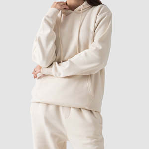 Nouvel Arrivage – Survêtement Sportif Léger et Confortable pour Femme avec Capuche, Écologique, Motif Uni, Haute Qualité - Product Image 1