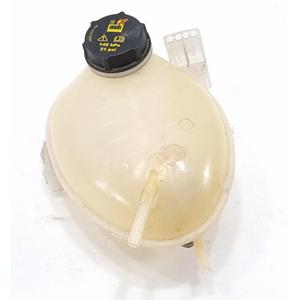 ถังน้ำหล่อเย็นฟอร์ด อีโคสปอร์ต ซีรีส์ GN11-8A080-BA ZTJA, ZTJB, ZTJC ดีเซล 1500 (12>) - Product Image 4
