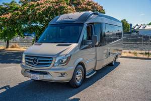 MEILLEURES VENTES D'OCCASION 2019 MercedeSs-Benz Sprinter 3500 Leisure Serenity - Product Image 3