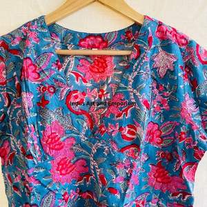 Hermoso Vestido Estampado Floral en Bloques de Algodón, Vestido para Uso Casual, Vestido Estampado a Mano - Product Image 4