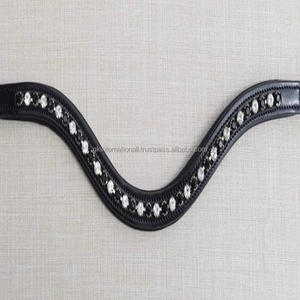 Bande de front de cheval noir rembourrée en cuir véritable de forme incurvée avec un grand cristal clair et une perle blanche. - Product Image 5