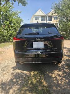 Lexu-s NX 300 Sport Utility 4D d'occasion propre, année 2020 - Product Image 6