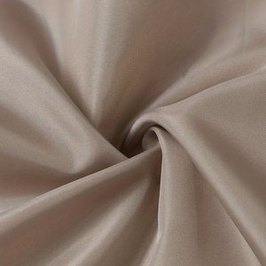 Veste matelassée décontractée de luxe pour hommes parka d'hiver manteau bulle respirant en coton épais avec fermeture à glissière à capuche style léger - Product Image 6