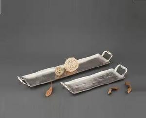 Plateau artisanal en métal aluminium argent or pour décoration de mariage utilisation sur table pièce maîtresse moderne organisateur d'affichage Console d'entrée - Product Image 3