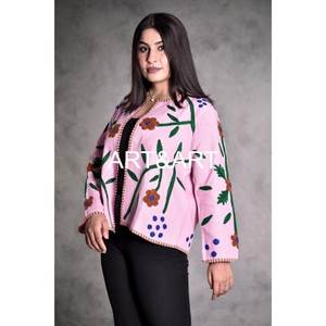 Chaqueta Corta Elegante de Invierno para Mujer, Bordada con Suzani Indio, Transpirable, Ecológica, de Secado Rápido, Tela de Pato, Chaqueta Suzani - Product Image 5