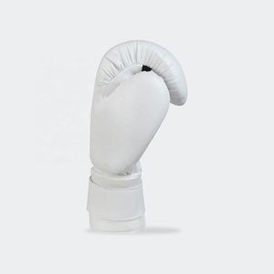 Última colección del fabricante Guantes de boxeo de cuero de ajuste cómodo para adultos Diseño personalizado profesional con longitud regular - Product Image 3