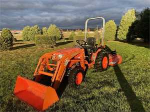 Pour tracteur B2320 2020 à vendre-7 T Poids de fonctionnement 1.15mÂ ³ Capacité du godet 500W Puissance Moteur et boîte de vitesses inclus - Product Image 2