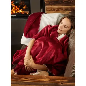ผ้าห่มส่วนตัว Cosy Hearth แบบกำหนดเองได้ นุ่มสบาย - Product Image 1