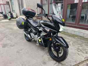 Moto de rue d'occasion 250cc Garantie de 3 ans Origine américaine - Moto pour le sport, les voyages et l'aventure - Product Image 6