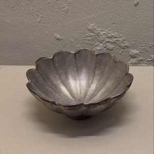 Vaisselle, bols de service, design artisanal, finition artisanale, plat et bol de service, design brut, décoration intérieure, matériau solide - Product Image 1