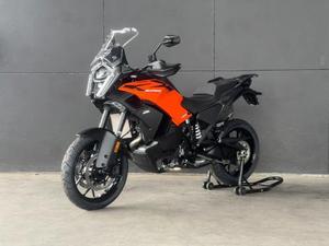 Super Adventure S EVO Superbike 2023 1390 - Product Image 2