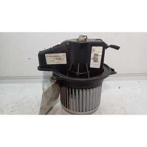 MOTOR DE VENTILACIÓN DEL COMPARTIMENTO DE PASAJEROS FIAT Serie 500 77365525 169A4000 bifuel/gas 1242 (07>14) - Product Image 1