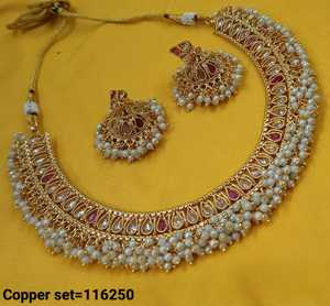 Ensemble de bijoux de mariage traditionnels et à la mode en cuivre indien pour femmes, ensemble de boucles d'oreilles et de collier - Product Image 2