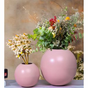 Jarrón de Metal Dorado Estilo Nórdico al por Mayor para Centros de Mesa de Boda, Jarrón Alto Decorativo con Nervaduras para Flores Artificiales - Product Image 3