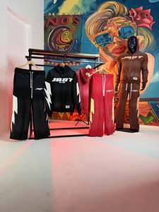 Ensemble survêtement pour homme en molleton délavé style baggy sur mesure avec sweat à capuche et pantalon de survêtement à effet délavé et strass - Product Image 6