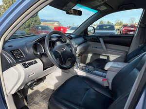 รถยนต์มือสองราคาประหยัด ปี 2008 โตโยต้า ไฮแลนเดอร์ พวงมาลัยซ้าย - Product Image 2