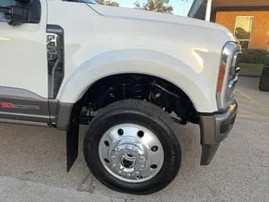 รถฟอร์ด F-450 คิงแรนช์ ปี 2023 สภาพดีเยี่ยม มือสอง - Product Image 6