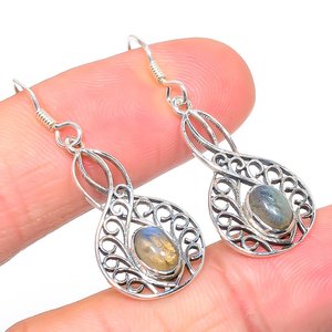 Boucles d'oreilles élégantes en argent sterling 925 avec pierres précieuses Labradorite naturelle Boucles d'oreilles Boho faites à la main pour fabricant - Product Image 2