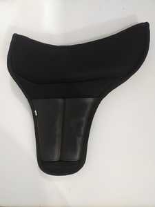 Ensemble complet de selle de cheval Endurance à vendre fabriqué à la main en Inde toutes tailles et couleurs-Arbre en fibre synthétique avec tapis de selle unique - Product Image 6