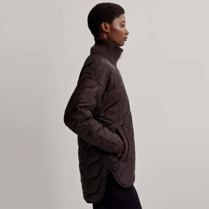 Veste matelassée zippée pour femmes à la mode pour l'hiver Vêtements d'extérieur confortables et durables pour un usage quotidien - Product Image 3