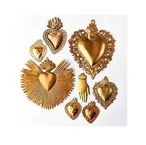 Corazón Sagrado de Metal con Cruz Milagros, Corazón Ardiente para Decoración del Hogar - Product Image 1