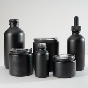 Set de Cuidado de la Piel Profesional con Botella de Vidrio Ámbar de 30 ml con Gotero para Suero y Tarro de Crema de 50 g, con Grabado Personalizado y Tapas Metálicas - Product Image 6