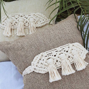 Cinturones de cojín ajustables con borlas triples de macramé hechos a mano (juego de 2) para decoración del hogar y la oficina, sala de estar y comedor - Product Image 1