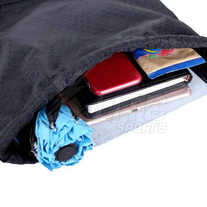 Sac de sport pliable en nylon de haute qualité, imperméable, avec cordon de serrage, coutures robustes et sécurité fiable pour le sport et les voyages - Product Image 6