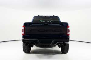 La Elección del Distribuidor: Ford F-150 Raptor CREW PICKUP 2023, Motor 5.2L V8 F DOHC 32V Gasolina, Tracción Trasera 4X4 - Product Image 4