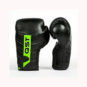 Guantes de boxeo de piel sintética de nuevo diseño personalizados QST para unisex con soporte de muñeca de gancho y bucle guantes de estilo de entrenamiento informal - Product Image 3