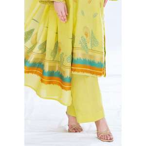 Conjunto de Traje de 3 Piezas sin Costuras en Jacquard Amarillo para Mujer - Product Image 4