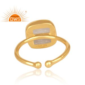 แหวนเงินสเตอร์ลิง18K ประดับพลอยมูนสโตนสีรุ้งธรรมชาติชุบทอง18K ผู้ผลิตเครื่องประดับชั้นดี - Product Image 4