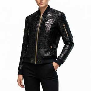 Veste en cuir gaufré moderne avec finition polie, forme structurée, tricot respirant, design léger et écologique - Product Image 1