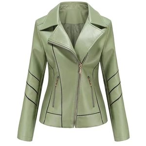 Veste en cuir véritable pour femmes qui convient à tous les styles avec des lignes ajustées Confort fonctionnel et look intemporel - Product Image 6