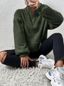 Sweat-shirt à capuche en molleton de couleur unie pour femmes personnalisées, sweat-shirt en polaire épais et chaud pour dames - Product Image 4