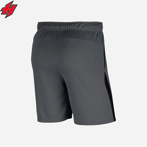 Pantalones cortos deportivos en blanco de secado rápido para hombre de alta calidad, pantalones cortos de baloncesto de malla de sublimación personalizados con bolsillos - Product Image 3
