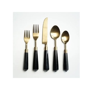 Hot Selling Cutlery Polished Finishing Design Tableware Stainless Steel Sets Indoor Dinnerware Metal Cutlery Kitchenware - Product Image 4