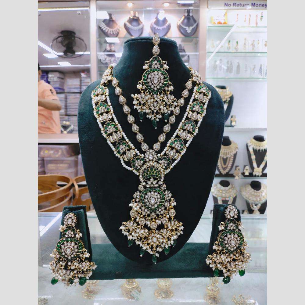 สีเขียว