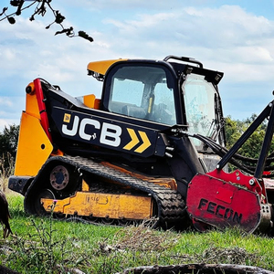 ขายส่งจากโรงงาน เครื่องตัดหญ้า JCB Teleskid 3TS-8T FECON สำหรับงานหนัก ใช้กับรถขุดตีนตะขาบและรถตักล้อยาง - Product Image 1