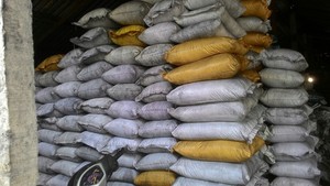 Chất Lượng Cao Vỏ Dừa Than Bánh Cho Shisha 4-6 Giờ Đốt Thời Gian Thực Hiện Trong Việt Nam Tự Nhiên Màu Đen Giá Tốt - Product Image 5