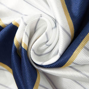 2025 Maillot de football respirant à col rond à manches courtes pour l'entraînement et le sport - Product Image 6